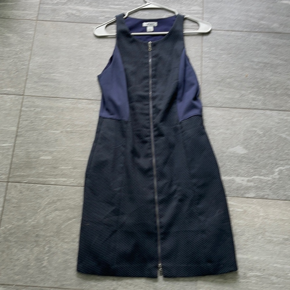 Navy Blue DNKY dress. Size 4. Zipper Front.